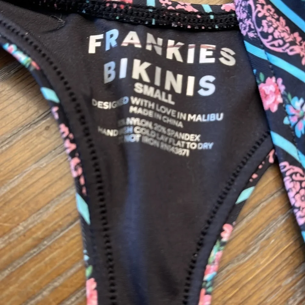Frankies Bikini Full Moon Size Small New Floral Striped Bikini Bottom